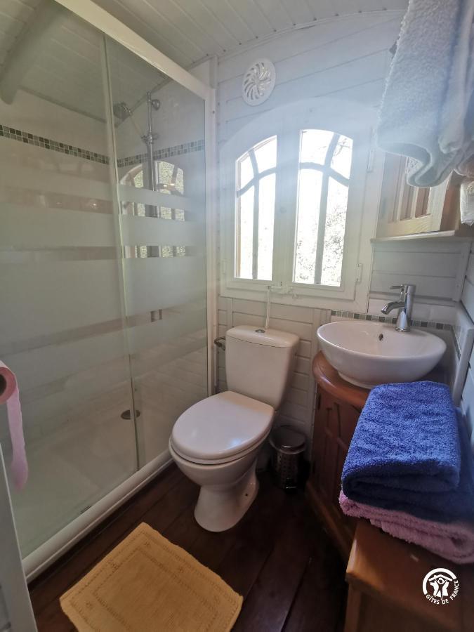 Les Hotes De La Combe Mouis Creissan 외부 사진